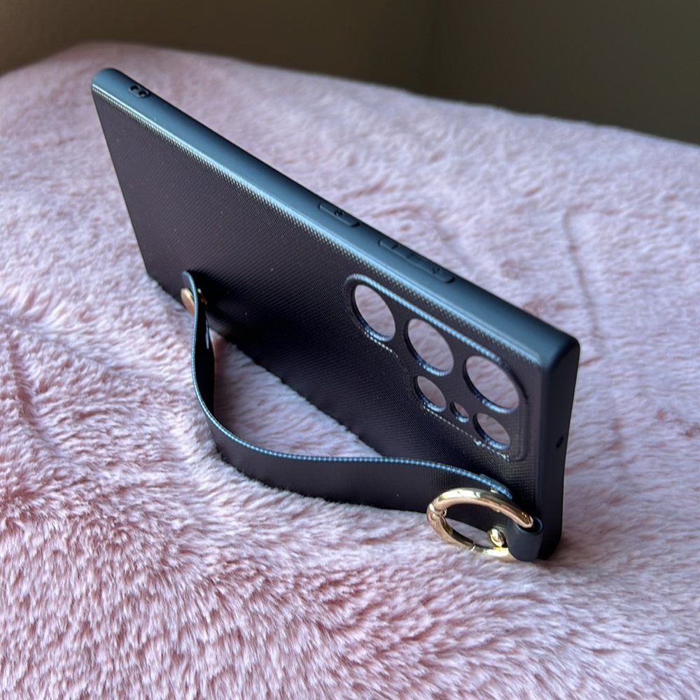 For Samsung Galaxy S22,S22 plus,S22 ultra phone case with strap kickstand